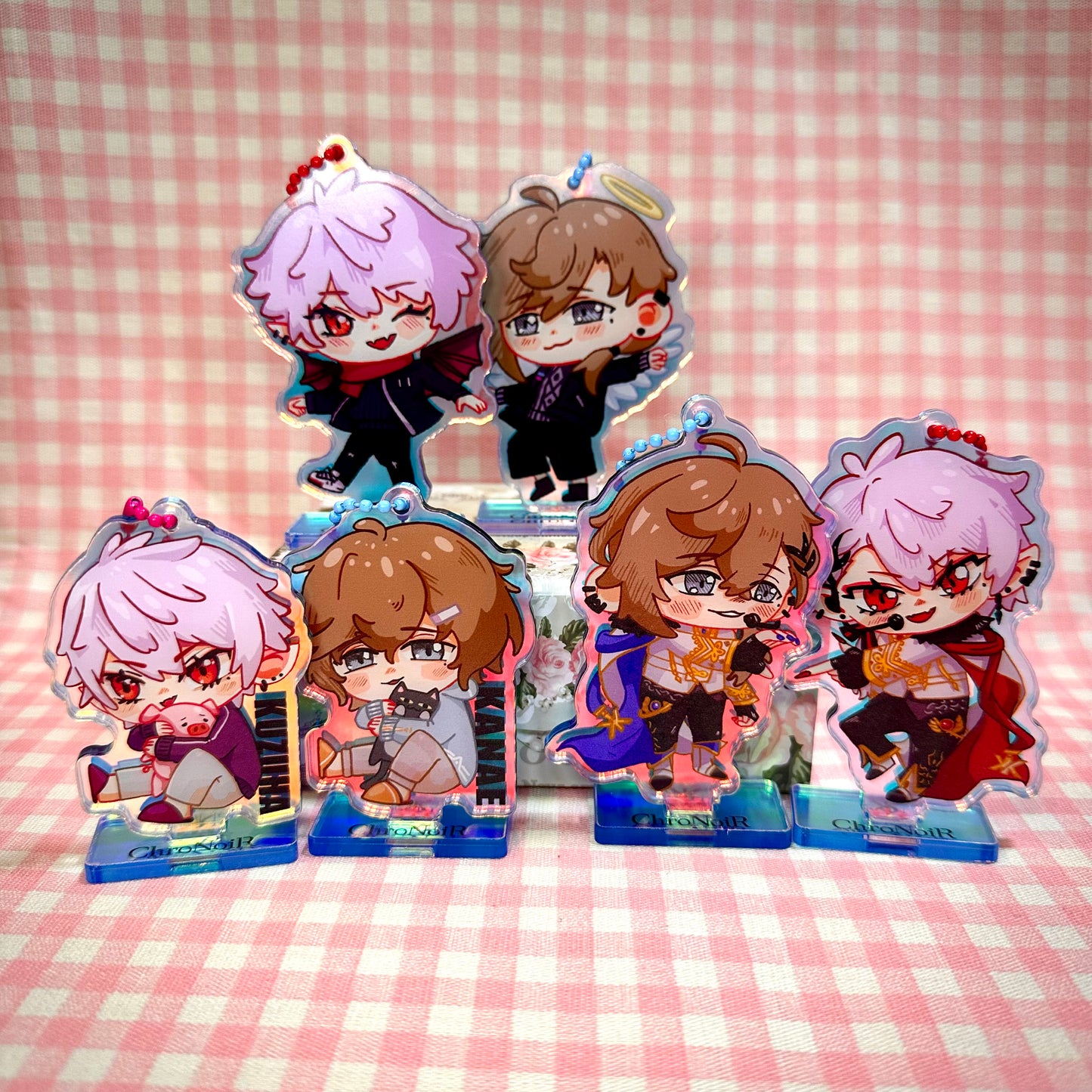 ChroNoiR Standee Charms